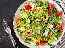 comment-composer-une-salade-equilibree-proteines-fibres-et-bons-gras